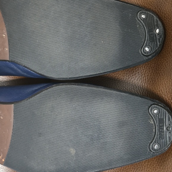 Salvatore Ferragamo Men's Navy Loafers - Picture 6 of 7